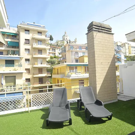 Lägenhet Casa Rosa Lucia Con Parcheggio *