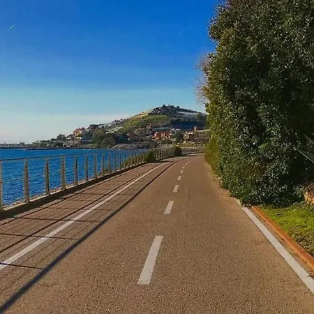 Casa Rosa Lucia Con Parcheggio Lägenhet *