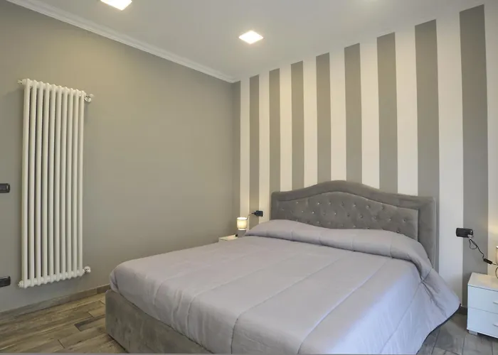 Casa Rosa Lucia Con Parcheggio Санремо